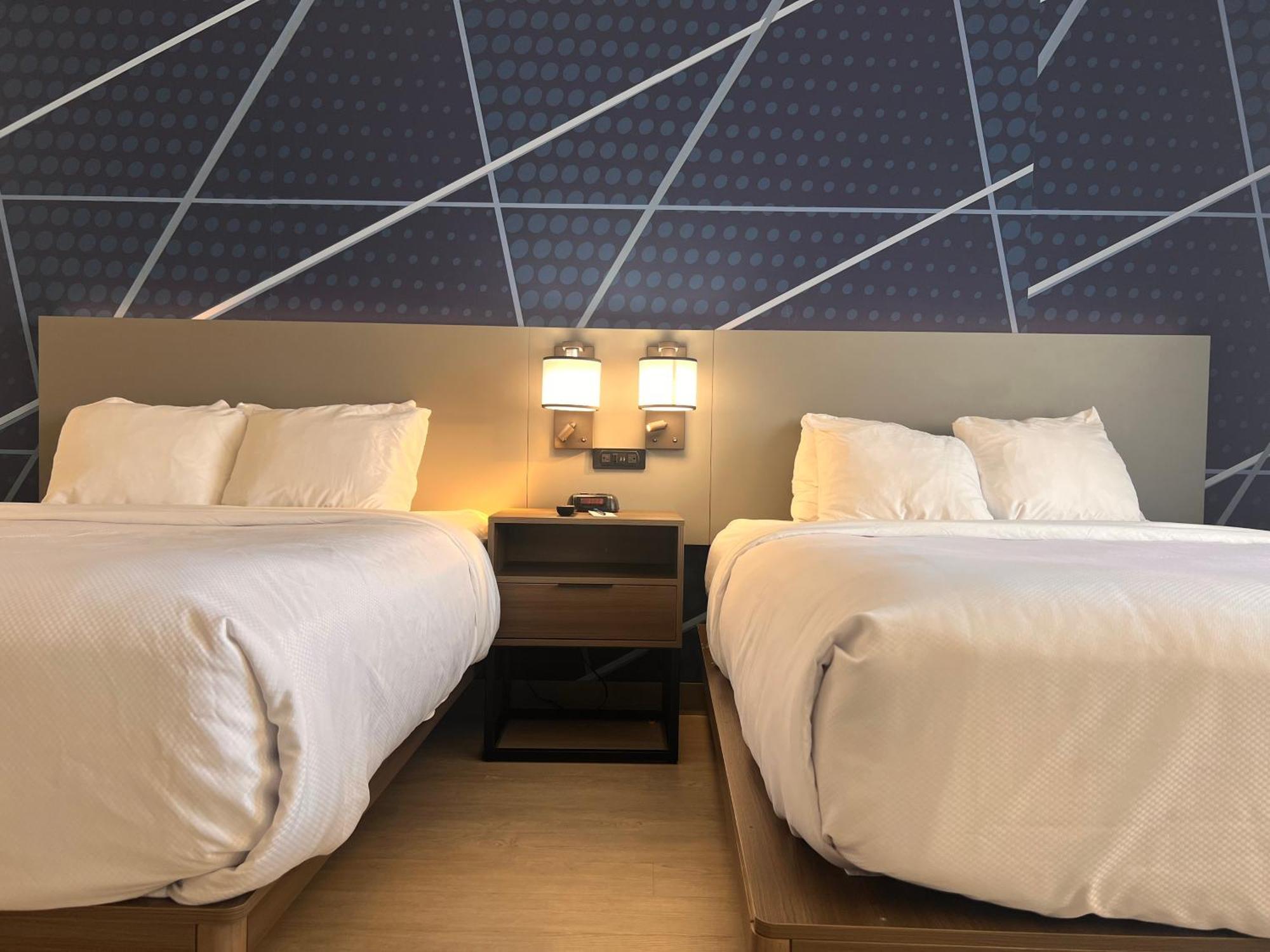 Comfort Suites Louisville Airport Eksteriør billede