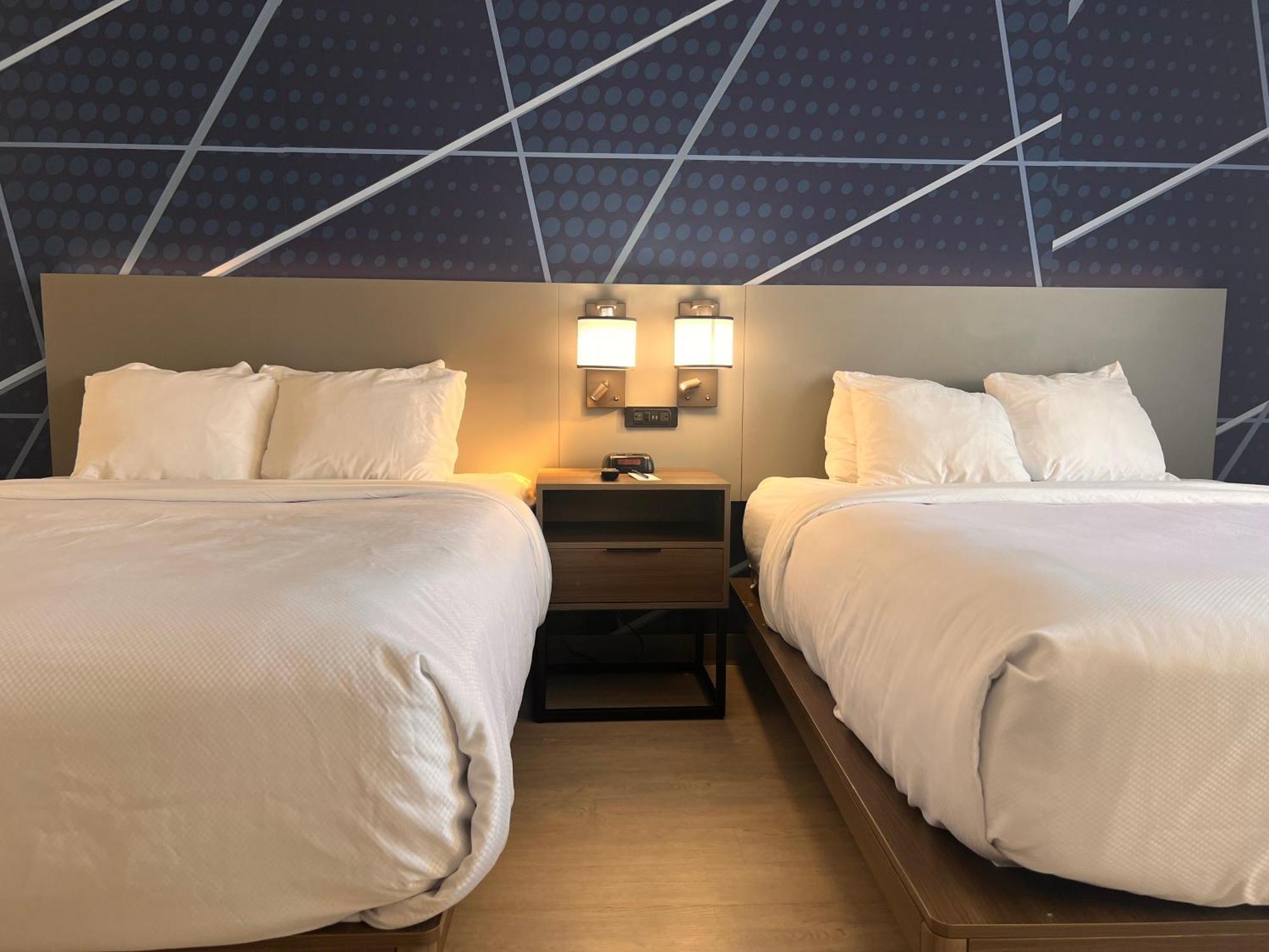 Comfort Suites Louisville Airport Eksteriør billede